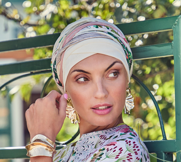 Turbante Boho Perla Pastel Brocade 3045-4109 | Elegante Romantico